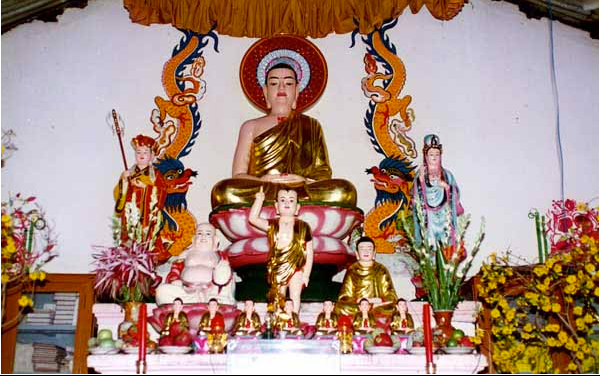 Điện Phật năm 1997