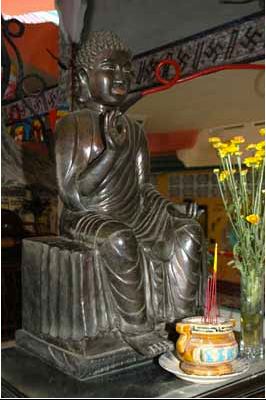Tượng đức Phật (1)