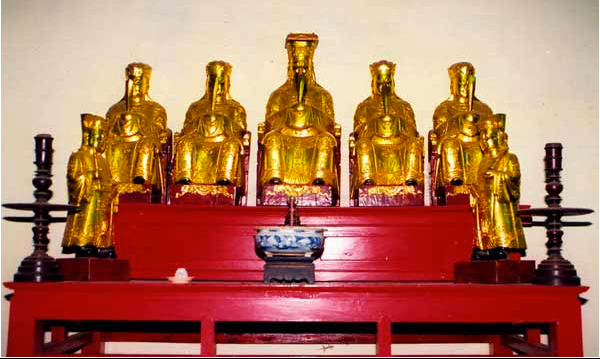 Bàn thờ Thập Điện Minh Vương  (1)