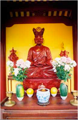 Bàn thờ Bồ tát Địa Tạng