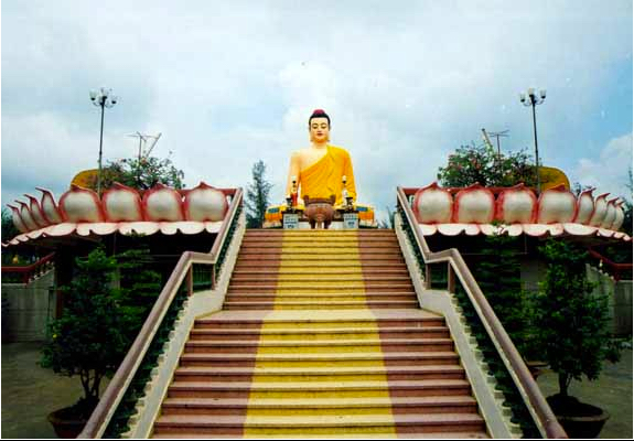 Chùa Bát Bửu Phật Đài